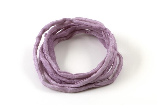 Ruban de soie Habotai teint à la main violet pastel ø3mm