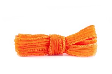 Handgefertigtes Seidenband Crinkle Crêpe Orange 1m