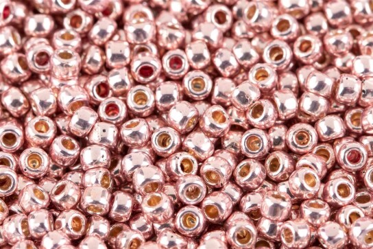 TR-11-PF552  PF Galvanized Sweet Blush 2,2mm TOHO 11/0 Rocailles 10g