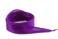 Nastro di seta Crêpe Satin Viola scuro cucito e tinto a mano 20mm di larghezza