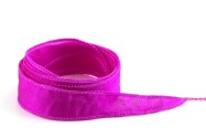 Handgefertigtes Crêpe Satin Seidenband Pink Parfait 20mm breit