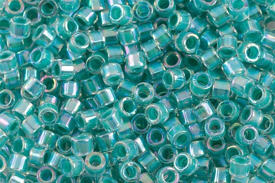 DBM0079 Turquoise Green Lined Crystal AB Miyuki Delica 10/0 perles cylindriques japonaises 2,2mm 5g